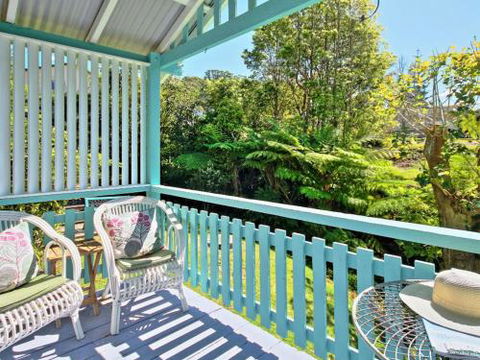 Cottage 3 Hyams Beach Seaside Cottages - Darwin Holiday 2