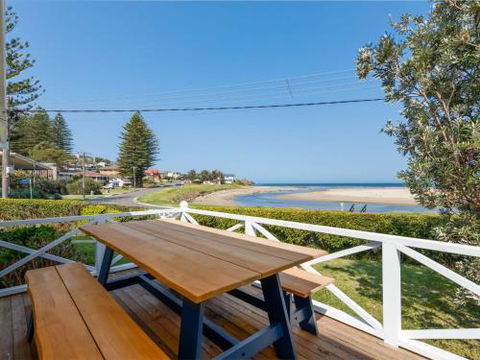 THE BEACH HOUSE Gerroa 4pm Check Out Sundays - Darwin Holiday 4