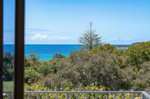 Ocean View 3 Bedroom Apartment - Darwin Holiday 1