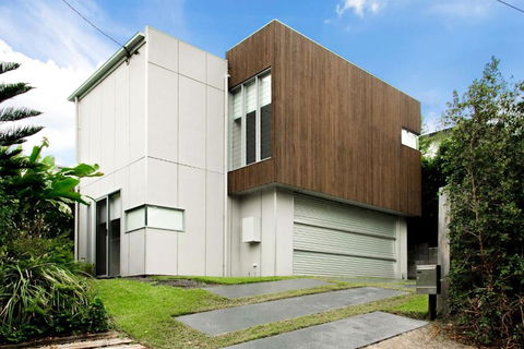 Sundays Beach House - Darwin Holiday 1