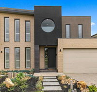 The Mansion - Darwin Holiday