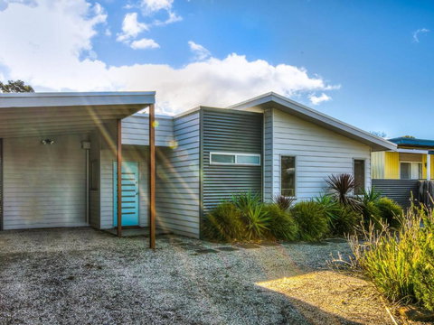 Beach Retreat On Koala - Darwin Holiday 6