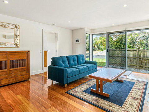 Serenity At Red Rocks - Darwin Holiday 6