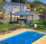 Shmatty - Darwin Holiday