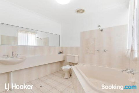 Little Beach Delight - Darwin Holiday 6