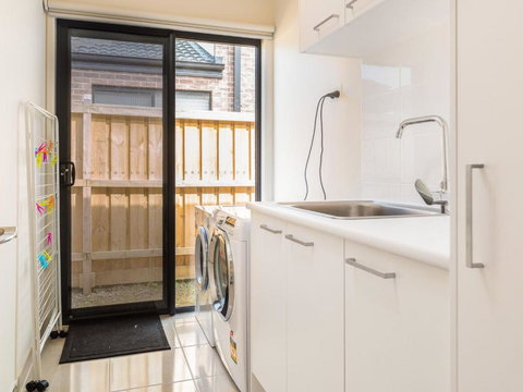 Cosy On Currawong - Darwin Holiday 6