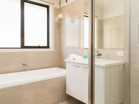 Cosy On Currawong - Darwin Holiday 3