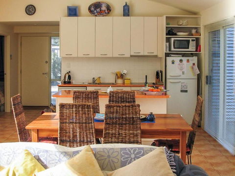 Ebbtide - Darwin Holiday 3