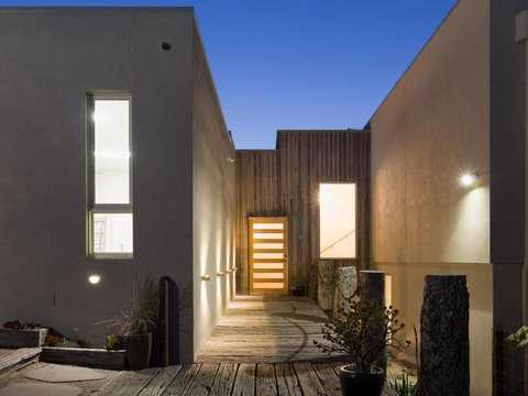 Ocean Breeze - Darwin Holiday 2