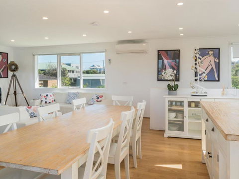 Licence To Chill - Darwin Holiday 4