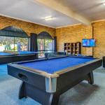 Raywood - Darwin Holiday 0