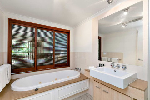 Beachside Mantra 821 Palm Cove - Darwin Holiday 1