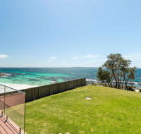 Bimbadgen at Hyams Beach 4pm Check Out Sundays - Darwin Holiday