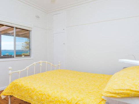 Bimbadgen At Hyams Beach 4pm Check Out Sundays - Darwin Holiday 2