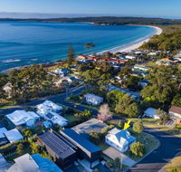Mermaid Cottage at Hyams Beach 4pm Check Out Sundays - Darwin Holiday