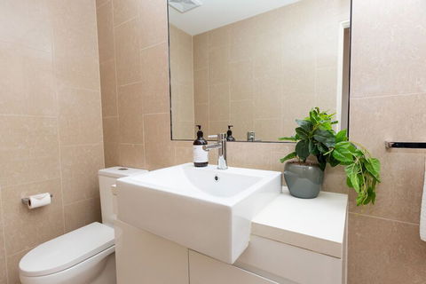 Enjoy Penthouse Living In The CBD - Darwin Holiday 3