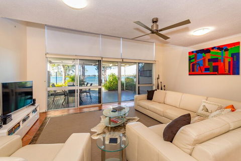 Treat Yourself To Something Special! - Darwin Holiday 5