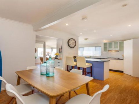 Dog Lovers Retreat Beachmere - Darwin Holiday 5