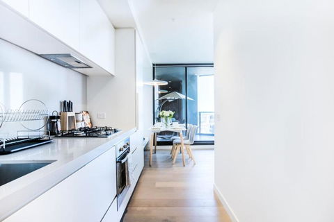 33Cotton CloudLVL48at2BR2BTH AptMel Cenfreetram - Darwin Holiday 5