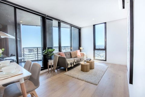 33Cotton CloudLVL48at2BR2BTH AptMel Cenfreetram - Darwin Holiday 1