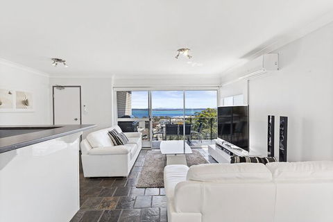 Sunset Towers 14 / 25 Donald Street - Darwin Holiday 6