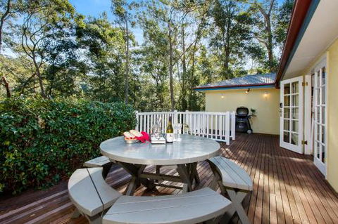 Hilldo Lovely Mountainside Accommodation - Darwin Holiday 2