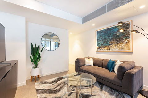 Surry Hills Furnished Apartment ELZ - Darwin Holiday 5