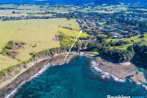 BLUE WATERS Gerringong 4pm Check Out Sundays - Darwin Holiday 4