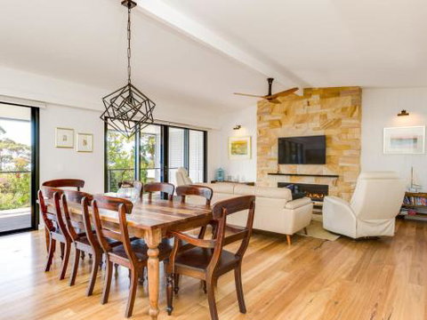 Kickenbach At Hyams Beach 4pm Check Out Sundays - Darwin Holiday 6