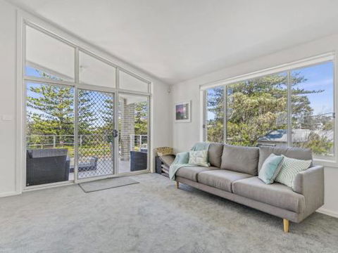 SEA MIST Gerringong 4pm Check Out Sundays - Darwin Holiday 4