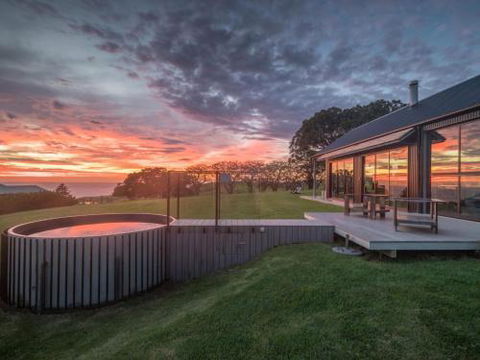 THE SHED Gerroa 4pm Checkout On Sundays & Public Holidays - Darwin Holiday 0