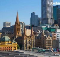 Flinders Lane Melbourne Apartment by Ready Set Host - Darwin Holiday