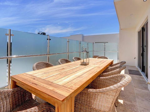 Rosalea By The Bay - Darwin Holiday 3