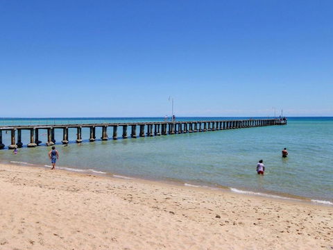 Rosalea By The Bay - Darwin Holiday 2