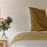Trentham Central Villas 6 BR / Ensuite / Sleeps 12 - Darwin Holiday 0