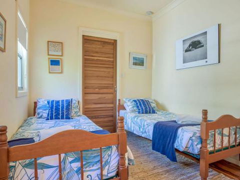 FRESHWATER Gerroa 4pm Check Out Sundays - Darwin Holiday 3