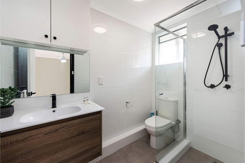 Bright 1BR Apartment Close To Foreshore & Cbd - Darwin Holiday 3