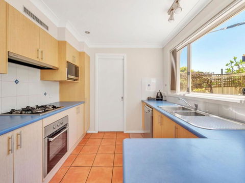 North St. 3 87 Ulladulla - Darwin Holiday 1