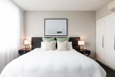 The Loua 1 Nelson Bay - Darwin Holiday 4