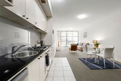 A Modern & Cozy Studio Next To Darling Harbour - Darwin Holiday 3
