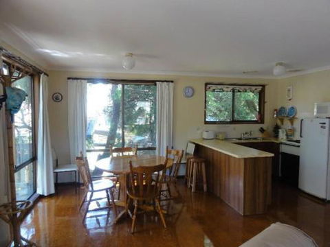 14 Tecoma Avenue Sandy Point - Darwin Holiday 6