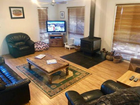1 Tecoma Avenue Sandy Point - Darwin Holiday 0
