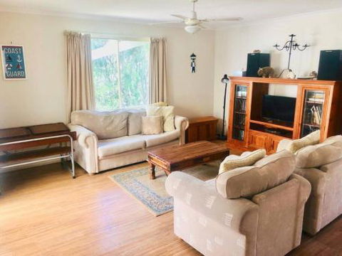 1 Tecoma Avenue Sandy Point - Darwin Holiday 6