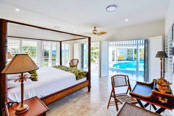 Whitehaven Luxury 5 Bedroom 5 Bathroom House Ocean View With 2 Golf Bu - Darwin Holiday 4