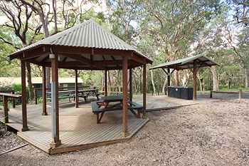 North Coast Holiday Parks Hungry Head Cabins - Darwin Holiday 5