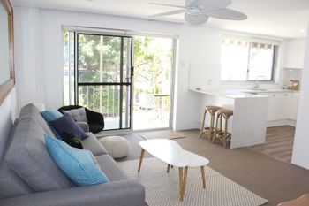 Shipmates Unit 1 / 51 Christmas Bush Avenue - Darwin Holiday 0