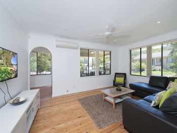 Blue Swimmer 33 Danalene Parade - Darwin Holiday 1