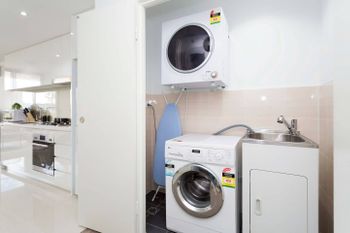 Executive Designer Apartment With Pool + Parking - Darwin Holiday 1