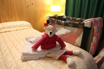 Clunes Cabins Rejuvenate Stays - Darwin Holiday 4