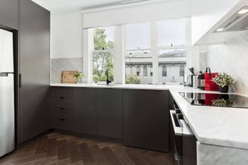 Stylish & Grand Potts Point H354 - Darwin Holiday 1